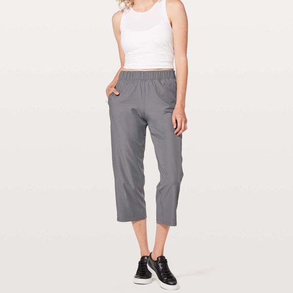NWOT Lululemon Next Move Crop *23" in Nebula 10 - Picture 1 of 3